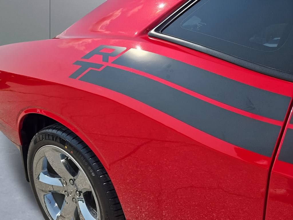 Used 2012 Dodge Challenger R/T Plus RWD image 29