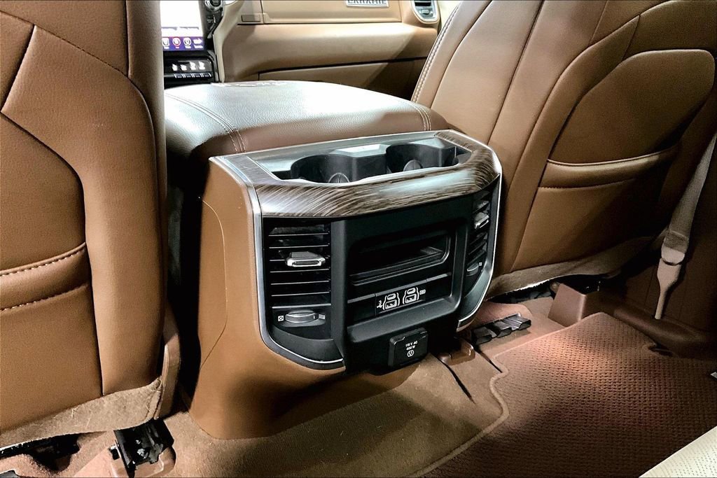 Used 2019 RAM 1500 Laramie image 31