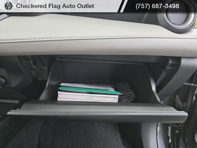 Used 2017 Toyota RAV4 Limited image 45