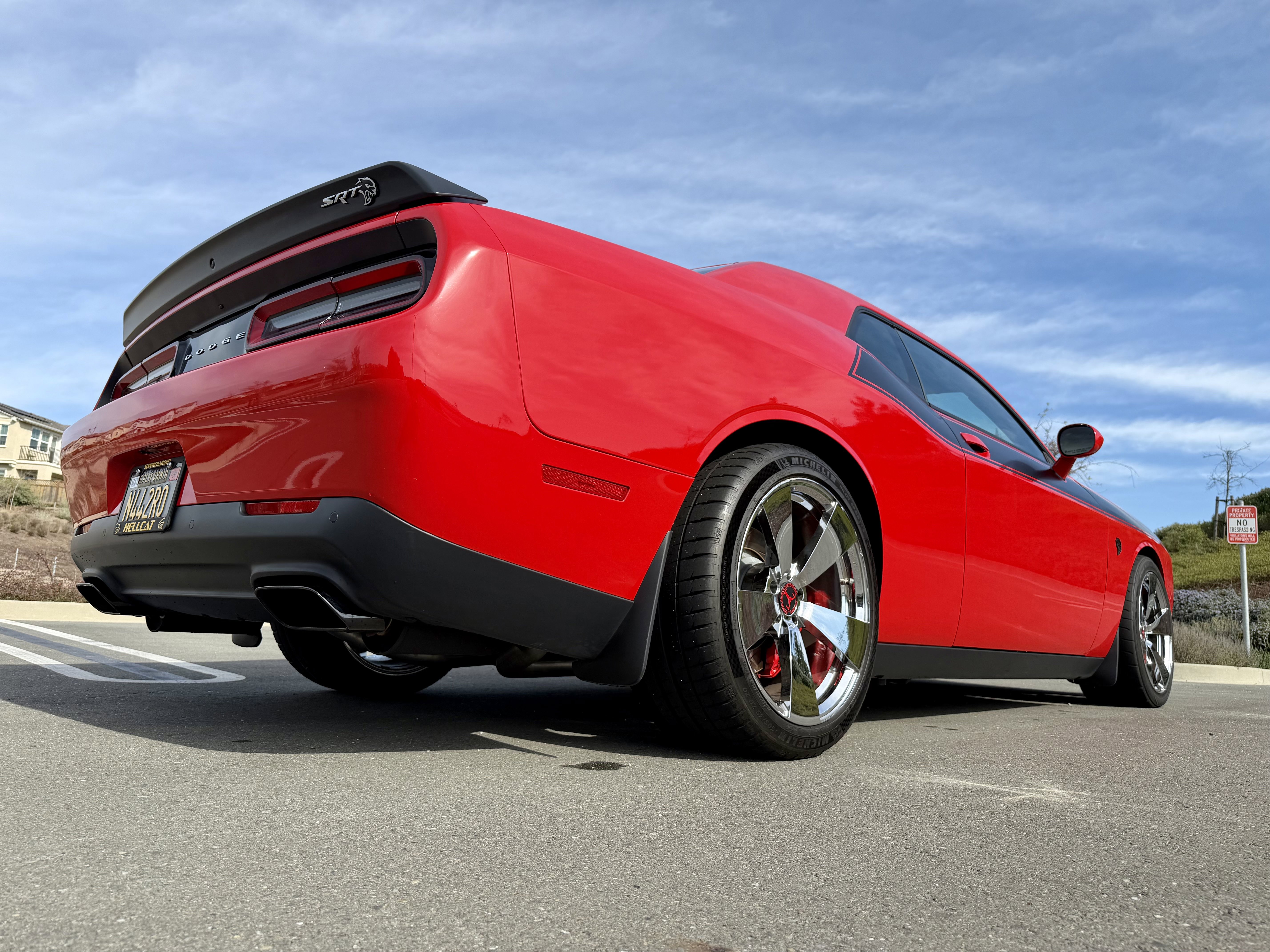 Used 2015 Dodge Challenger SRT Hellcat image 26