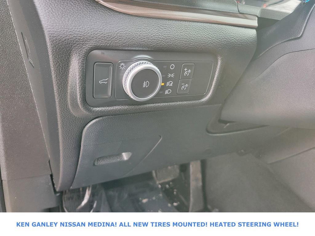 Used 2022 Ford Explorer Limited w/ Equipment Group 301A image 36