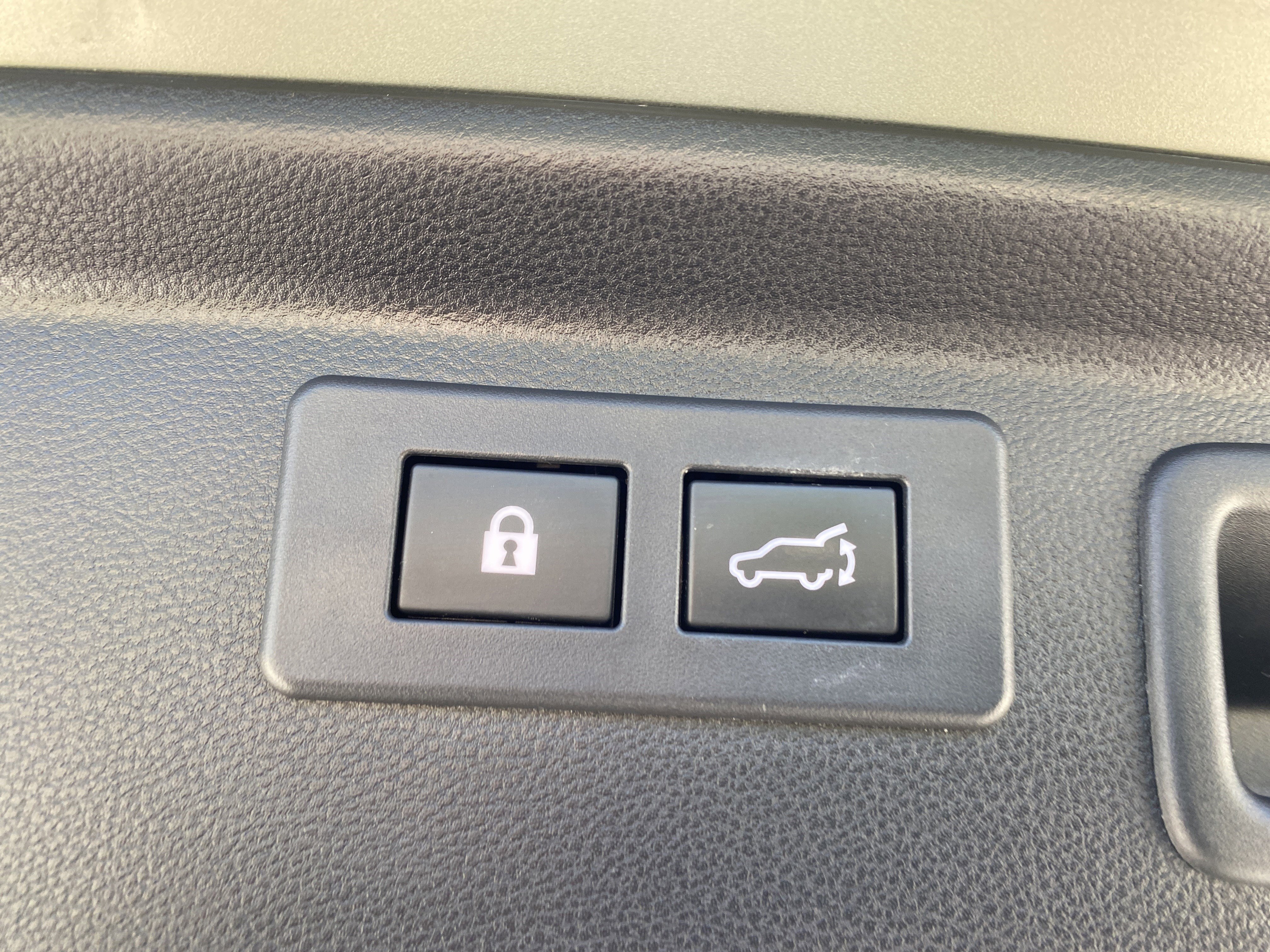 Used 2019 Subaru Forester Limited AWD/4WD image 36