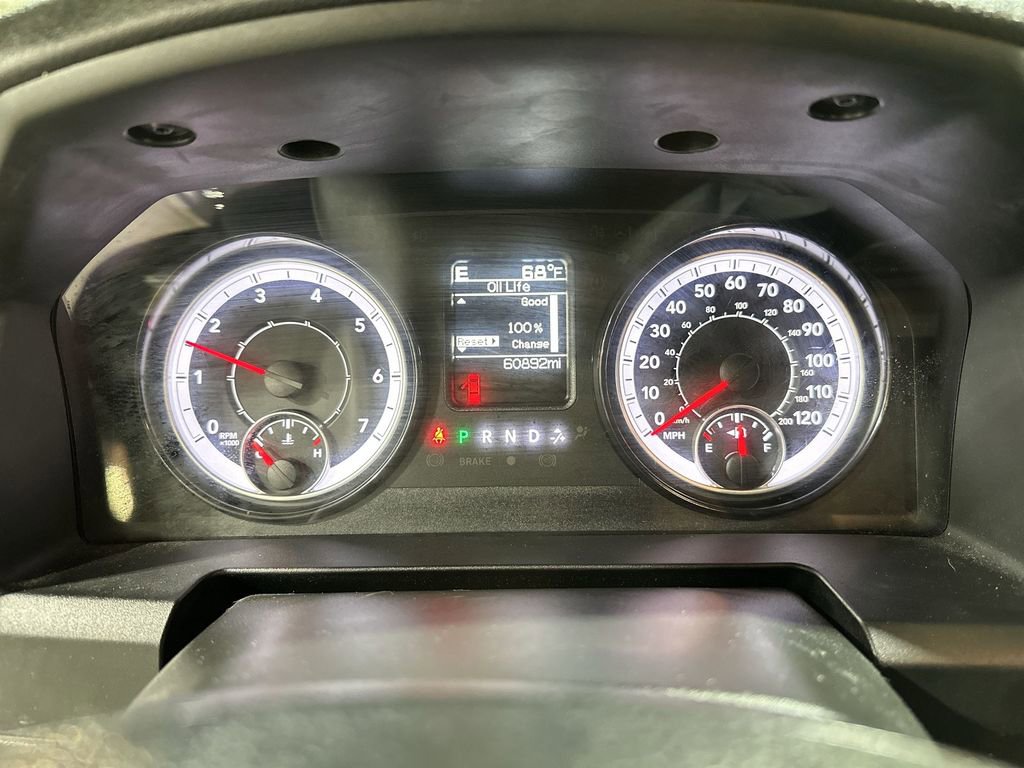 Used 2022 RAM 1500 Classic Warlock w/ Warlock Decor Package image 10