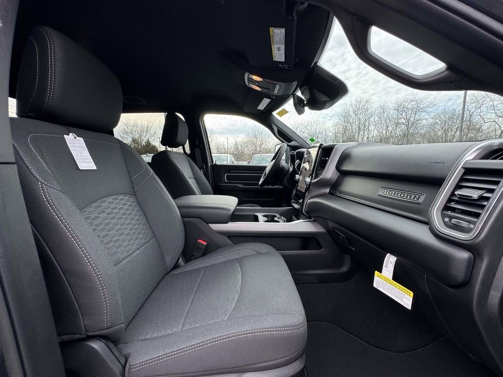 New 2026 RAM 2500 Big Horn AWD/4WD image 15