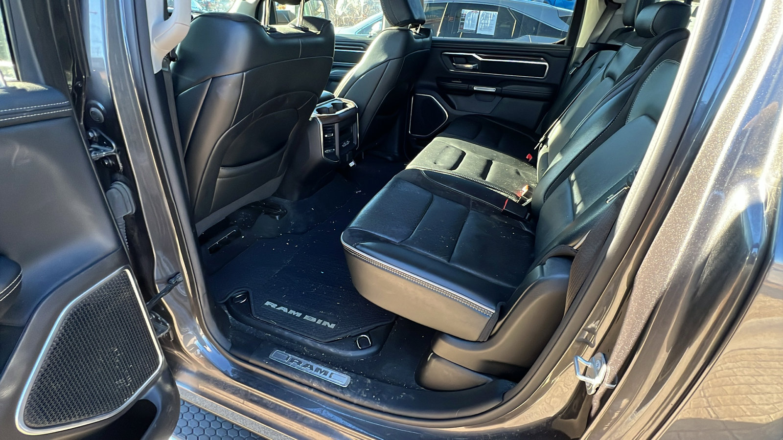 Used 2022 RAM 1500 Laramie image 23
