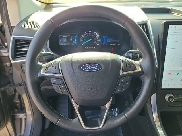 Used 2022 Ford Edge Titanium w/ Equipment Group 301A AWD/4WD image 20