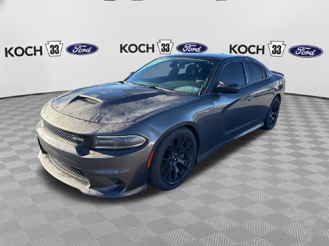 Used 2017 Dodge Charger R/T RWD image 3