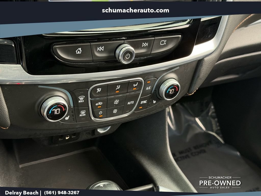 Used 2019 Chevrolet Traverse LT w/ LT Premium Package AWD/4WD image 21
