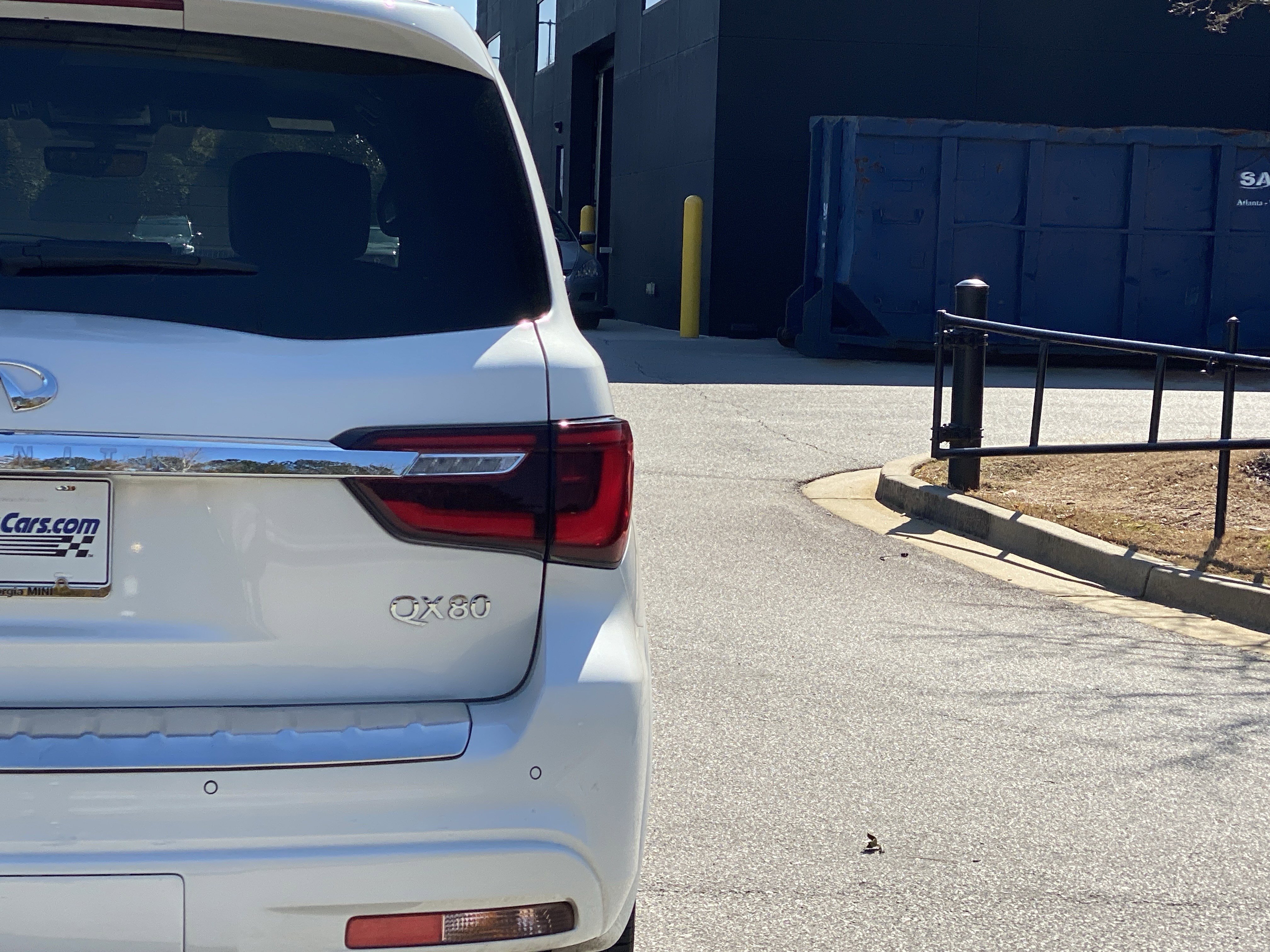 Used 2023 INFINITI QX80 Sensory w/ Cargo Package image 24