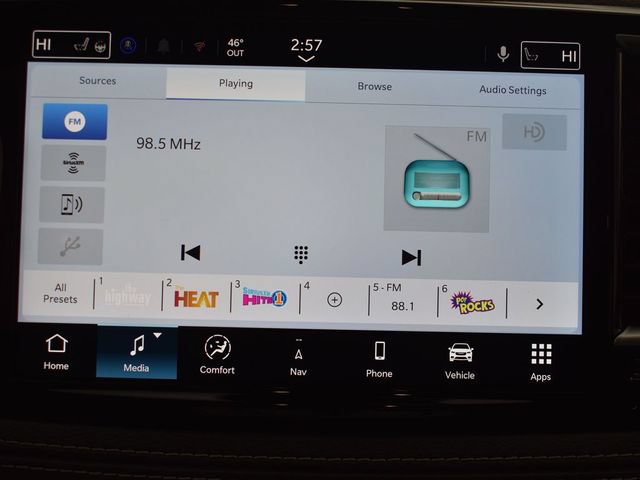 New 2026 Chrysler Pacifica Limited w/ S Appearance Package AWD/4WD image 24