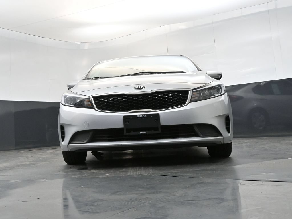 Used 2017 Kia Forte LX FWD image 19