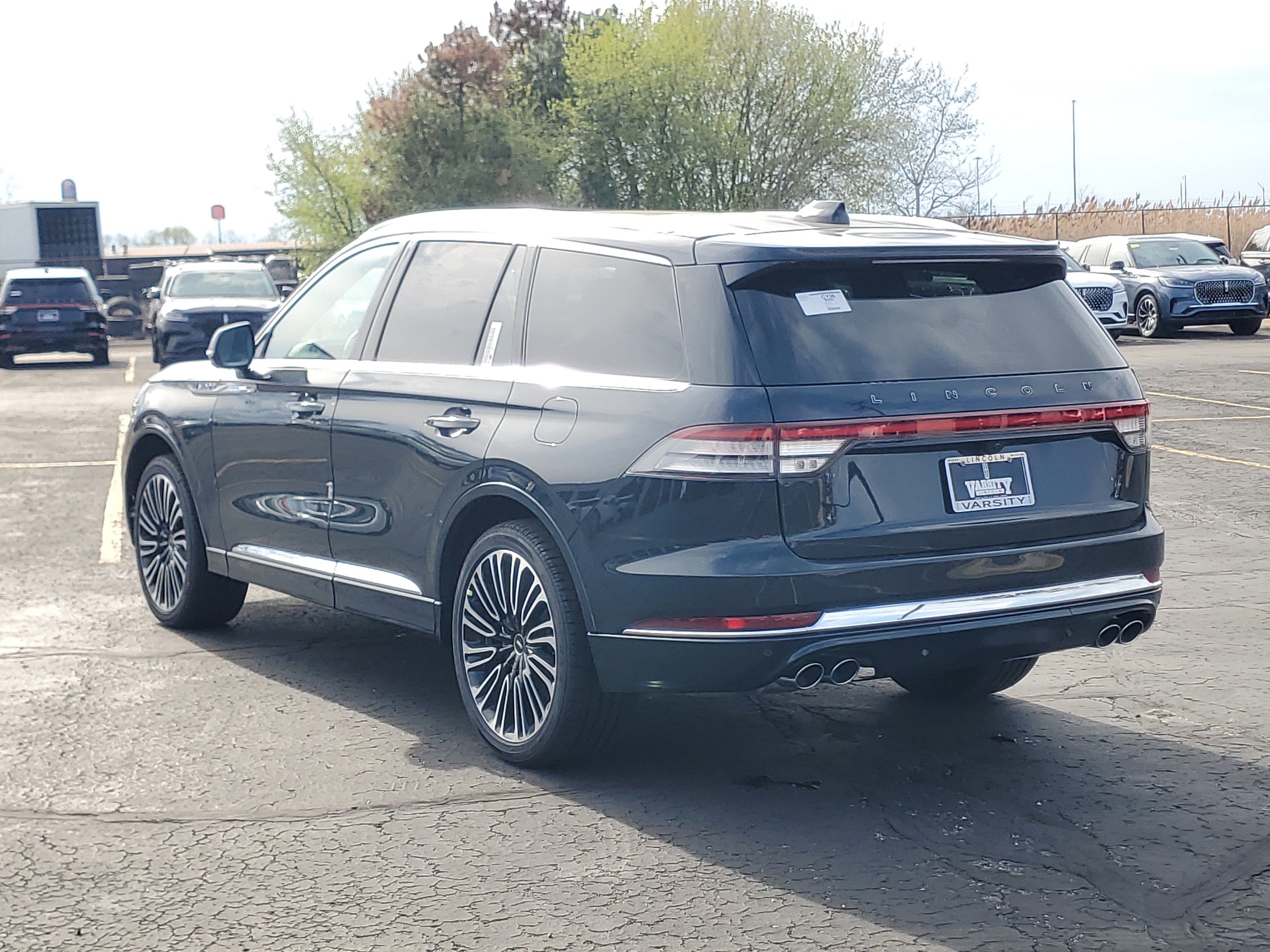 New 2026 Lincoln Aviator Black Label image 3