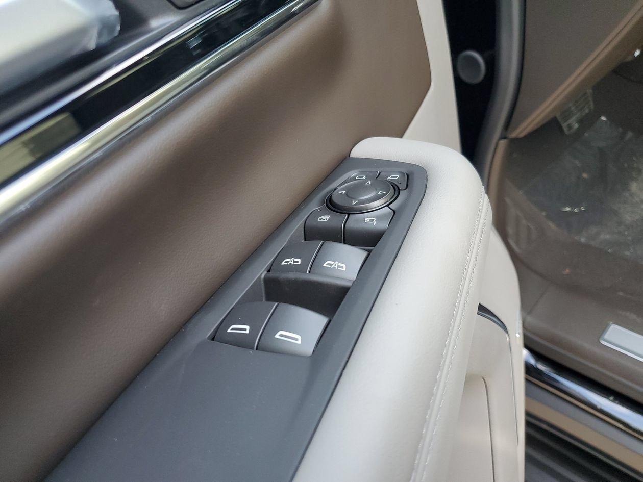 New 2026 GMC Yukon XL Elevation w/ Elevation Premium Package AWD/4WD image 18