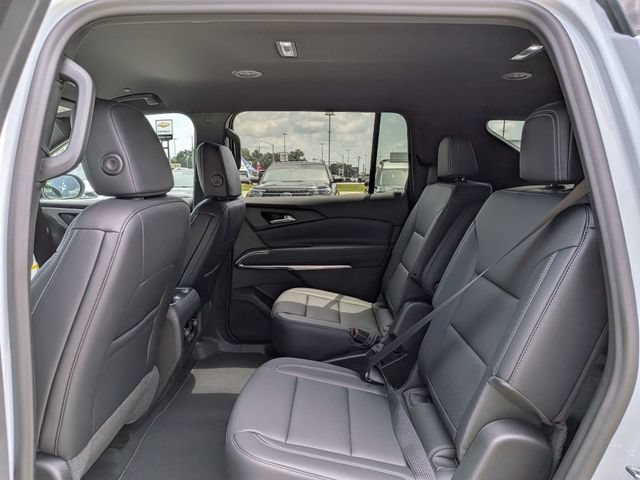 New 2027 Chevrolet Traverse LT w/ Driver Confidence Package FWD image 15