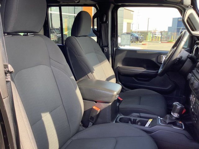 Used 2018 Jeep Wrangler Unlimited Sport S image 36