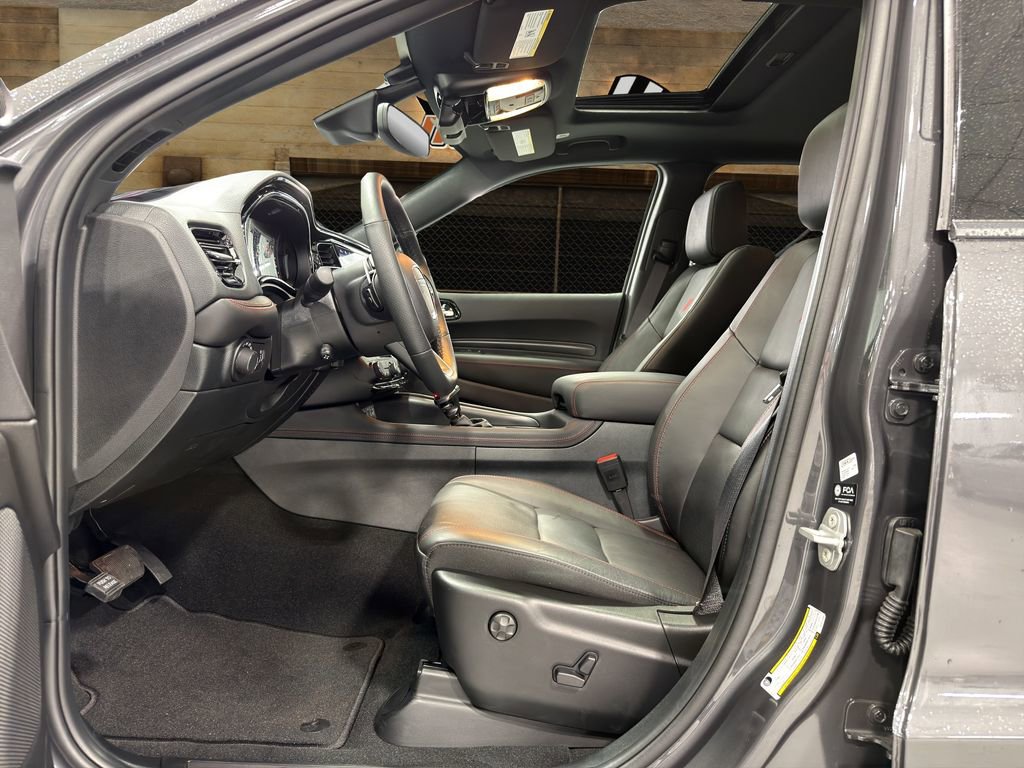 Used 2025 Dodge Durango R/T video 3