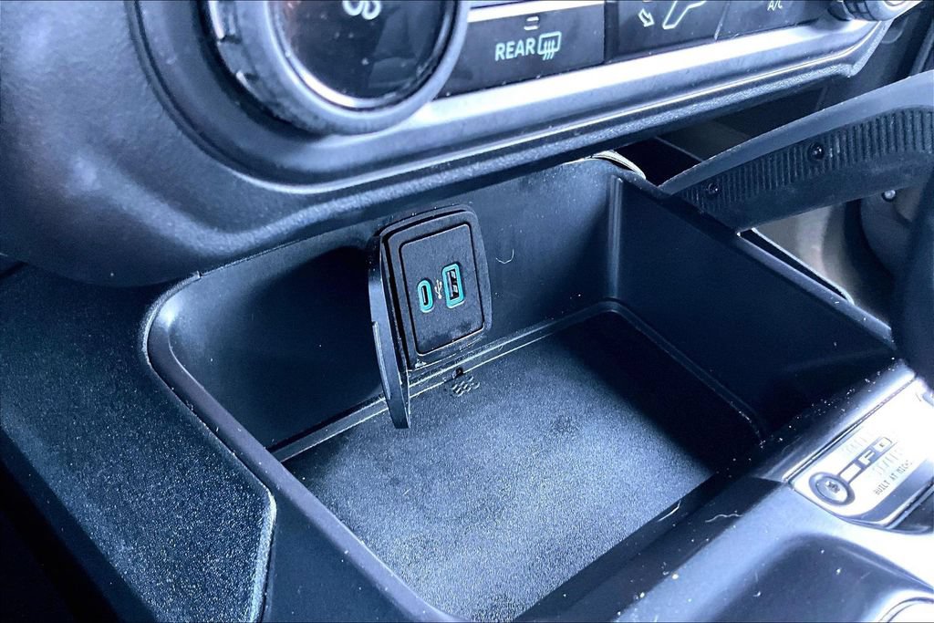 Used 2024 Ford Bronco Big Bend AWD/4WD image 32