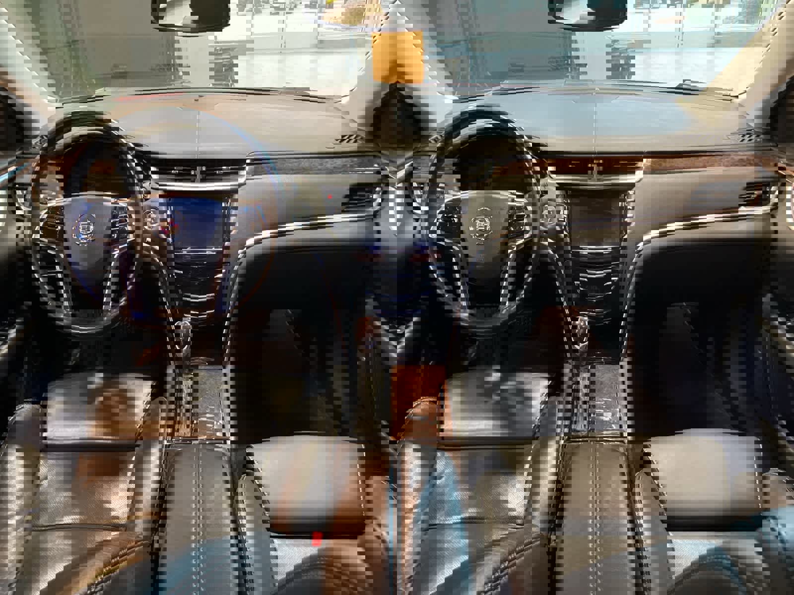 Used 2013 Cadillac XTS Luxury w/ Driver Awareness Package image 22