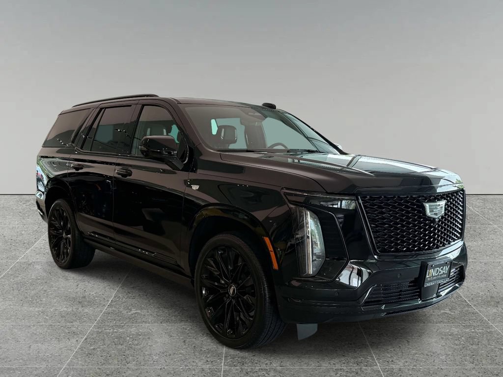 Used 2026 Cadillac Escalade Platinum Sport w/ LPO, ONYX Package AWD/4WD image 9