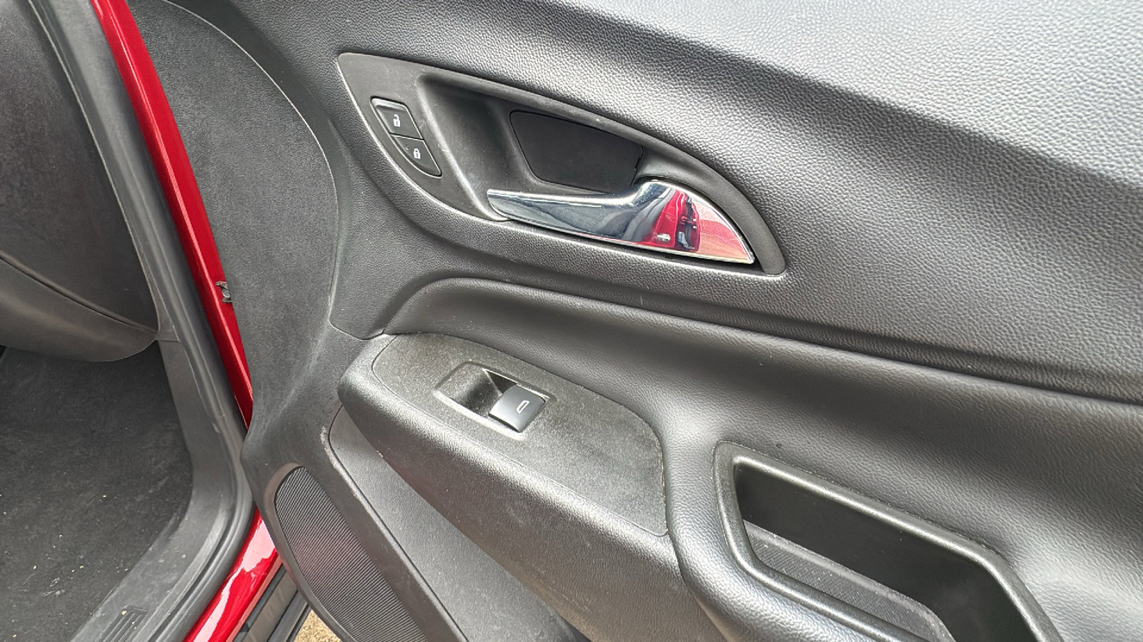 Used 2022 Chevrolet Equinox LT image 28