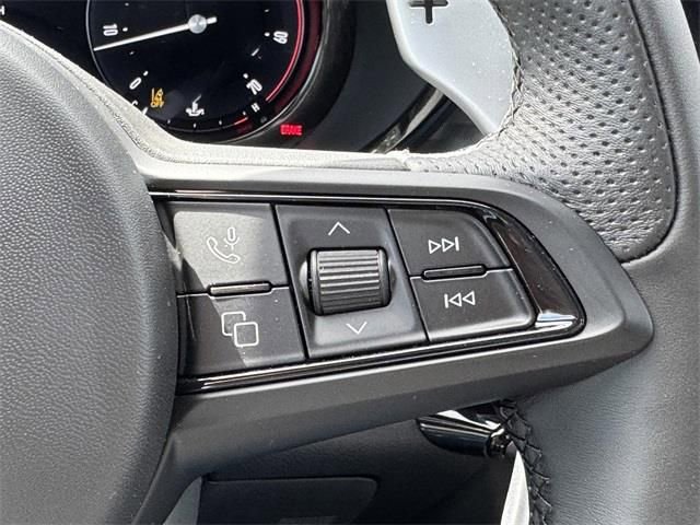 New 2025 Alfa Romeo Tonale w/ Premium Package image 18