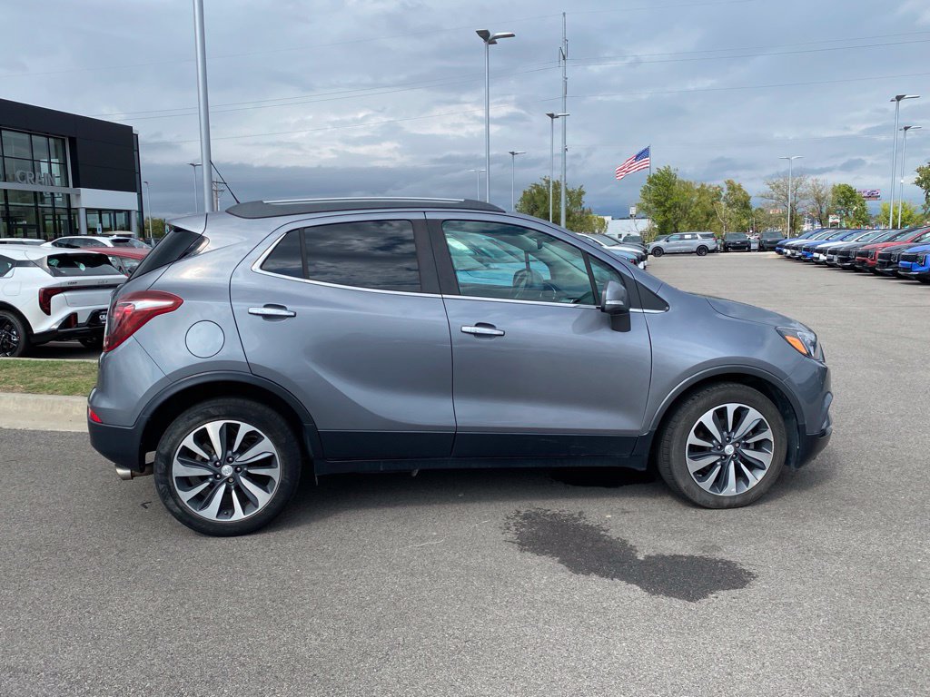 Used 2019 Buick Encore Essence FWD image 7