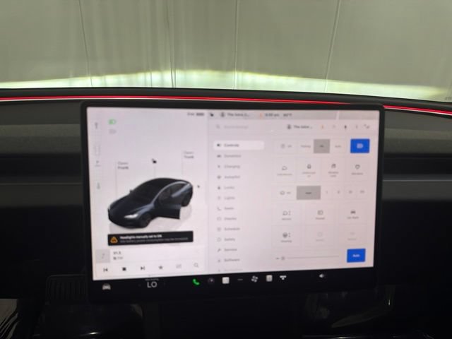 Used 2026 Tesla Model 3 RWD image 17