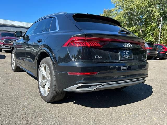Used 2022 Audi Q8 Premium Plus w/ Premium Plus Package AWD/4WD image 5