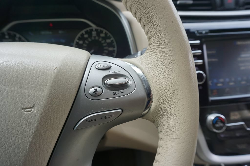 Used 2015 Nissan Murano Platinum w/ Platinum Technology Package AWD/4WD image 8