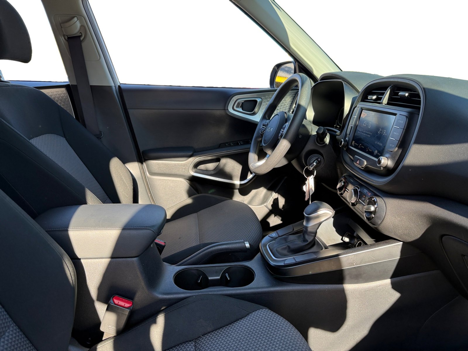 Used 2024 Kia Soul LX w/ Option Group 015 image 14