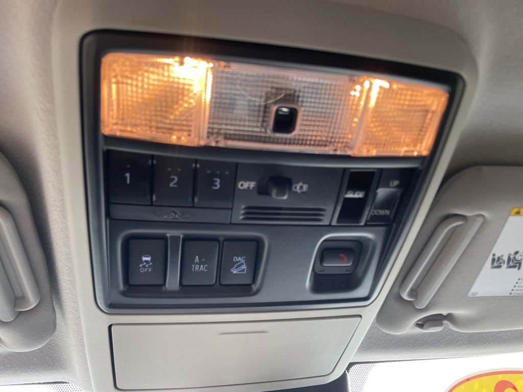 Used 2023 Toyota 4Runner SR5 Premium w/ Moonroof Package image 28