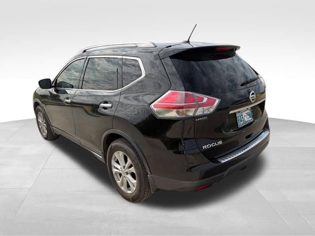 Used 2015 Nissan Rogue SV w/ SV Moonroof Package FWD image 5