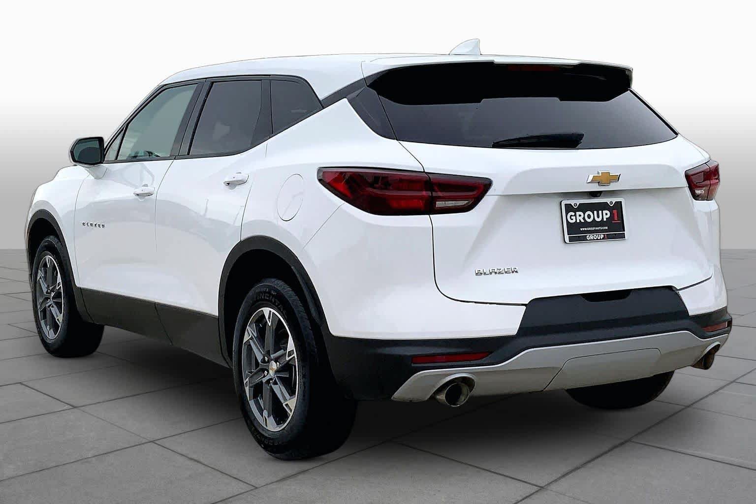 Certified 2025 Chevrolet Blazer LT FWD image 12