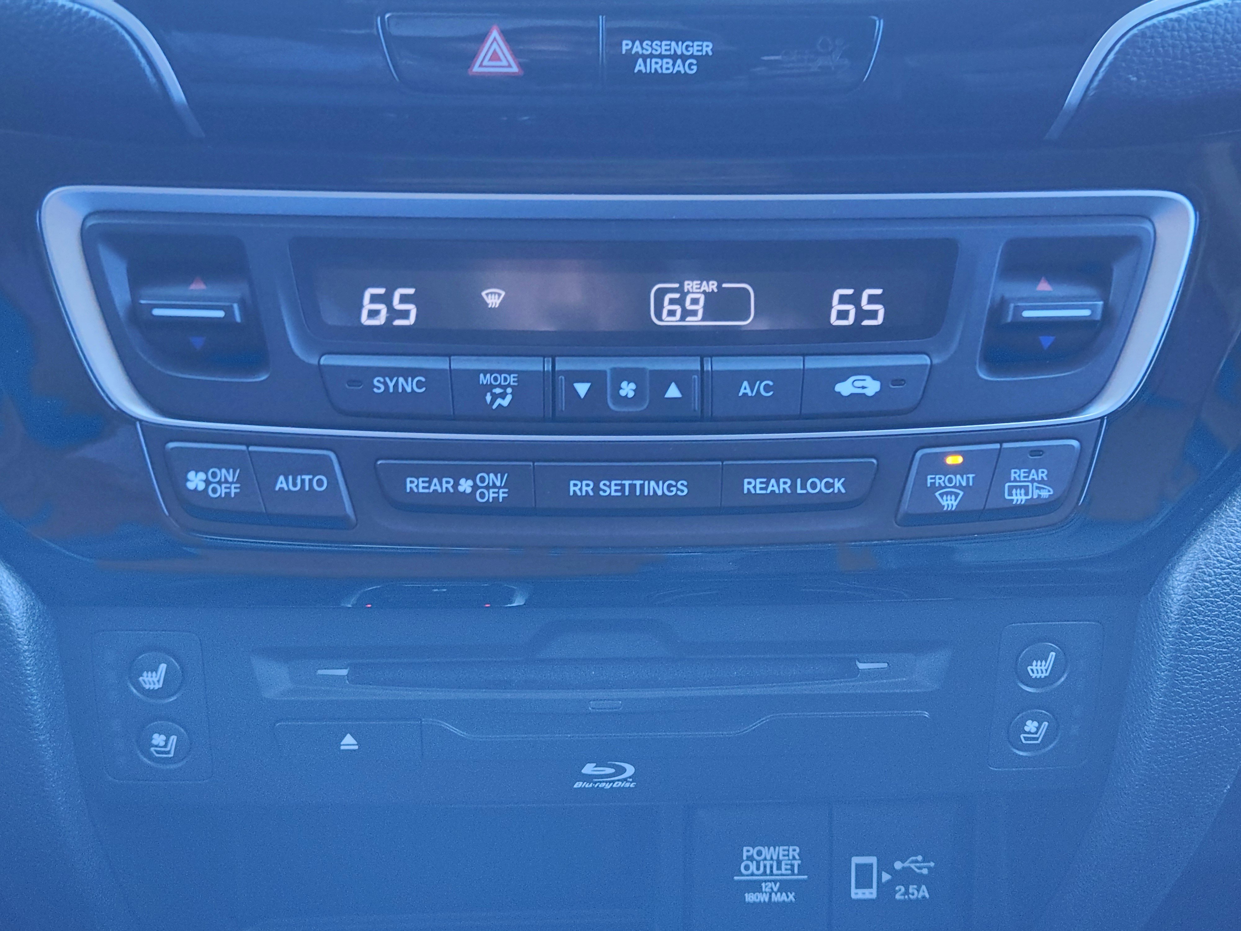 Used 2019 Honda Pilot Elite image 19