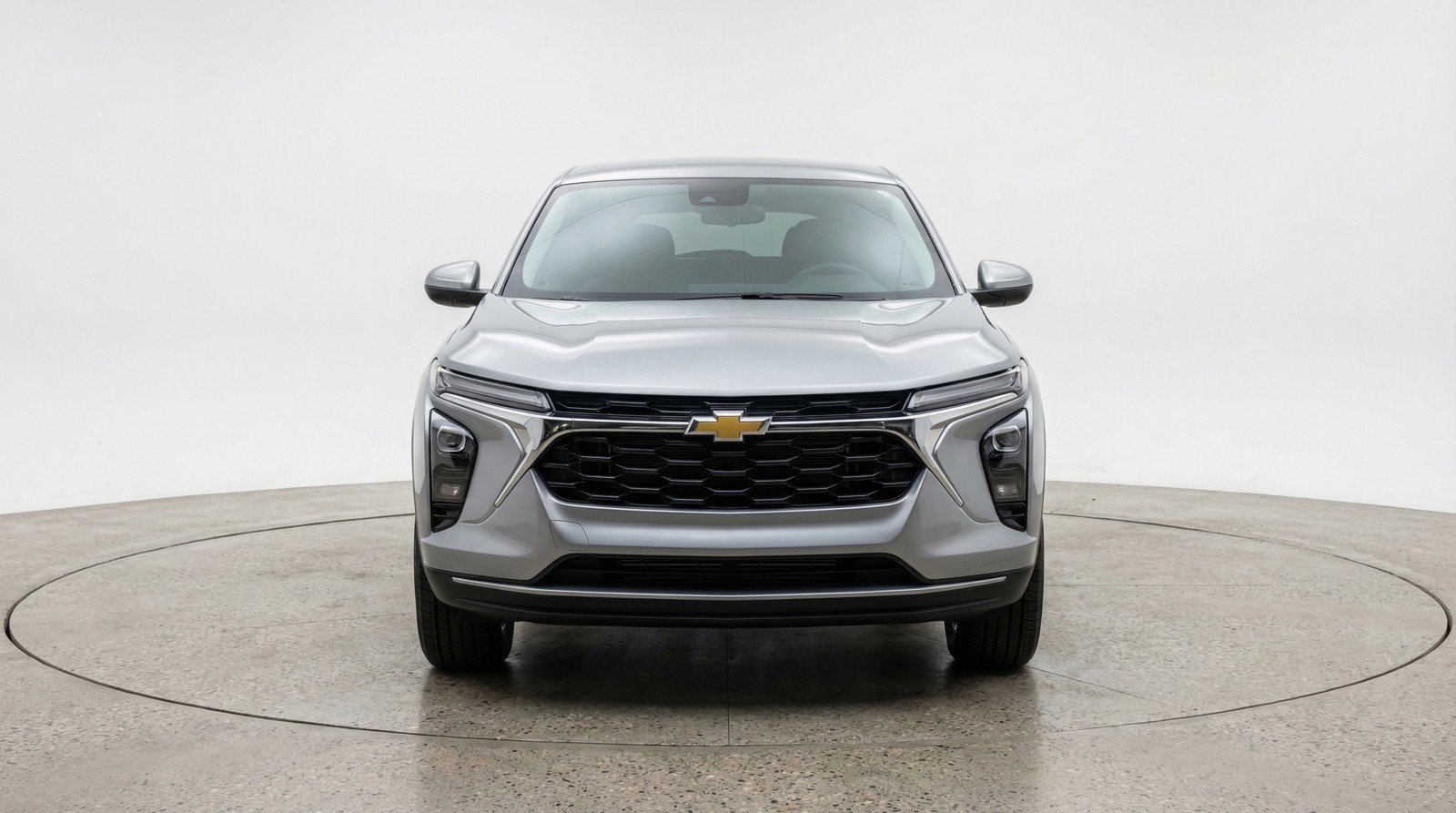 Used 2025 Chevrolet Blazer LT image 2