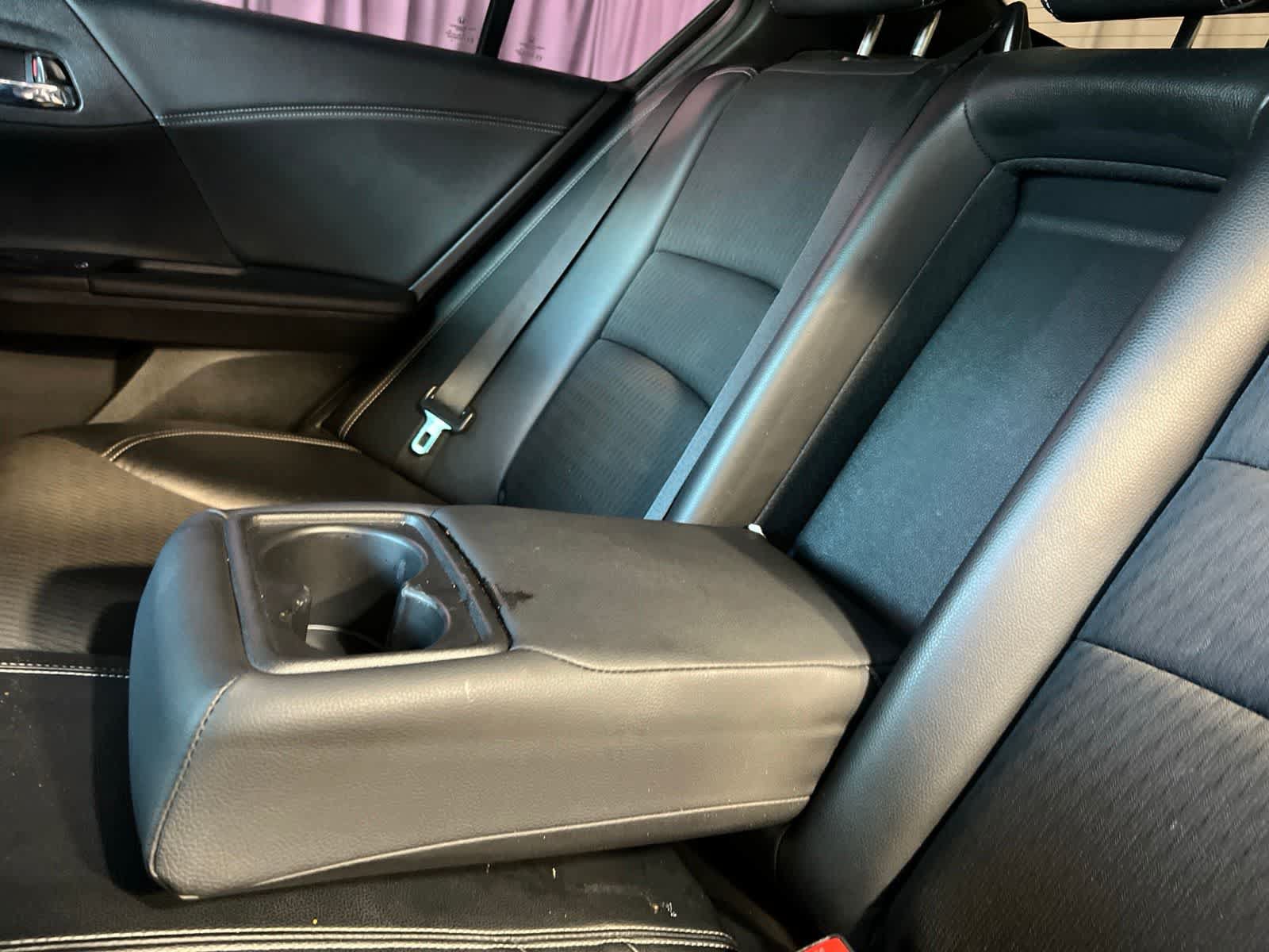 Used 2017 Honda Accord Sport image 16