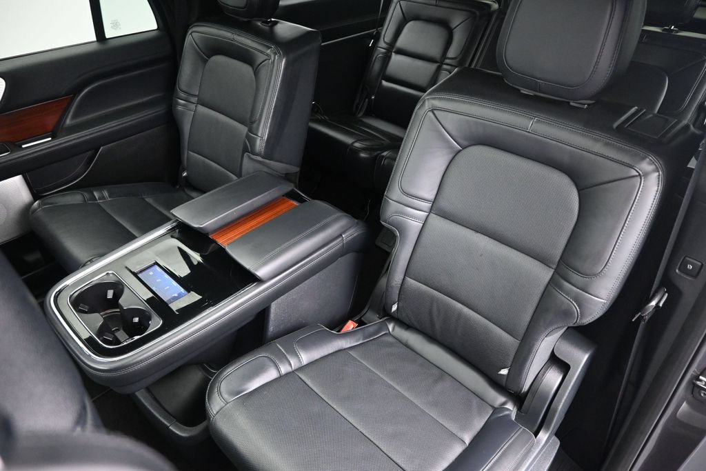 Used 2023 Lincoln Navigator L Reserve AWD/4WD image 20