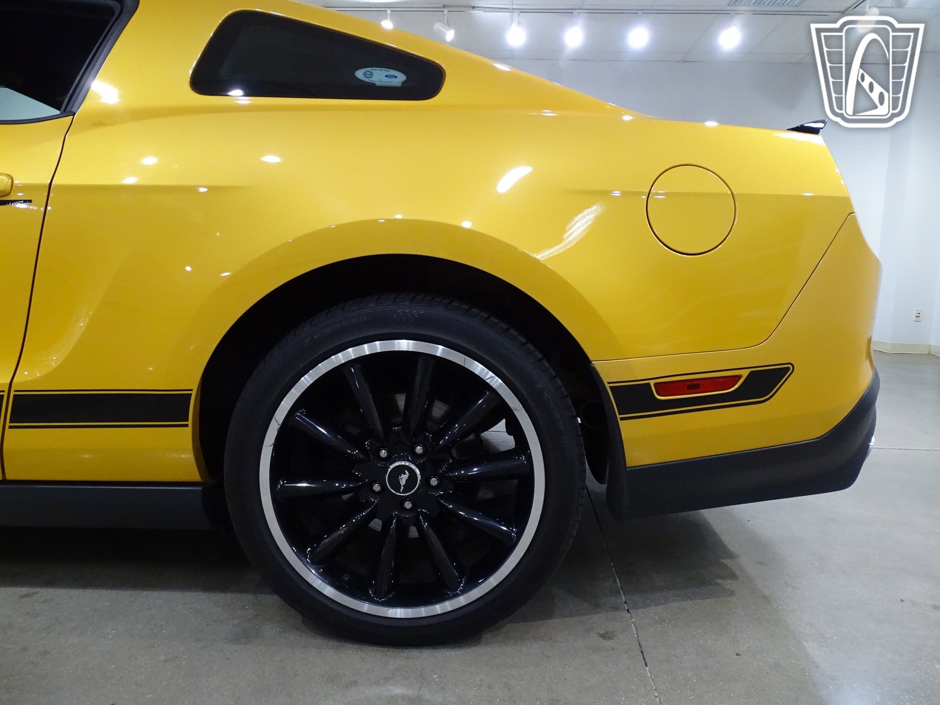 Used 2012 Ford Mustang Boss 302 w/ Boss 302 Accessory Pkg RWD image 31