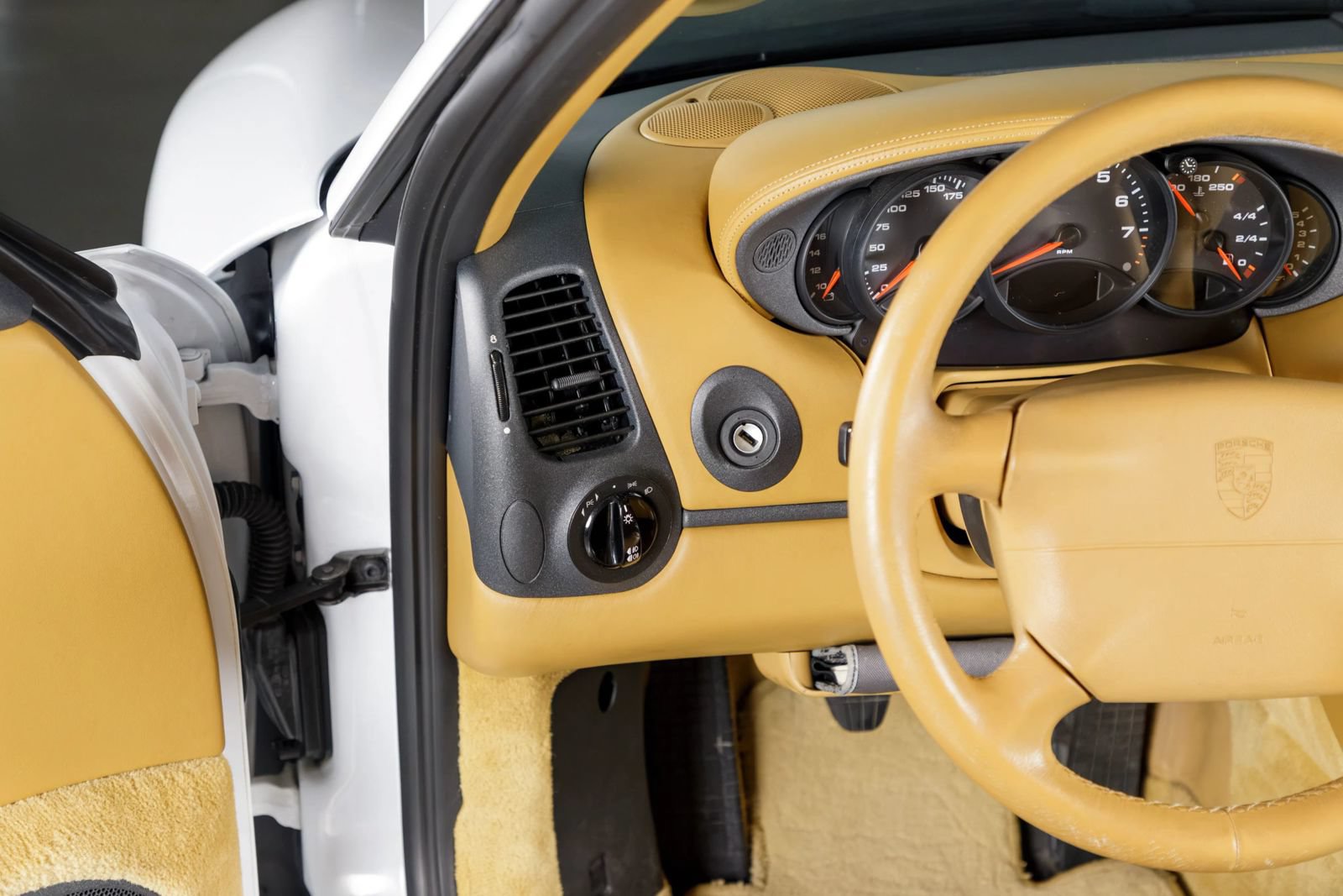 Used 1999 Porsche 911 GT3 RS image 79