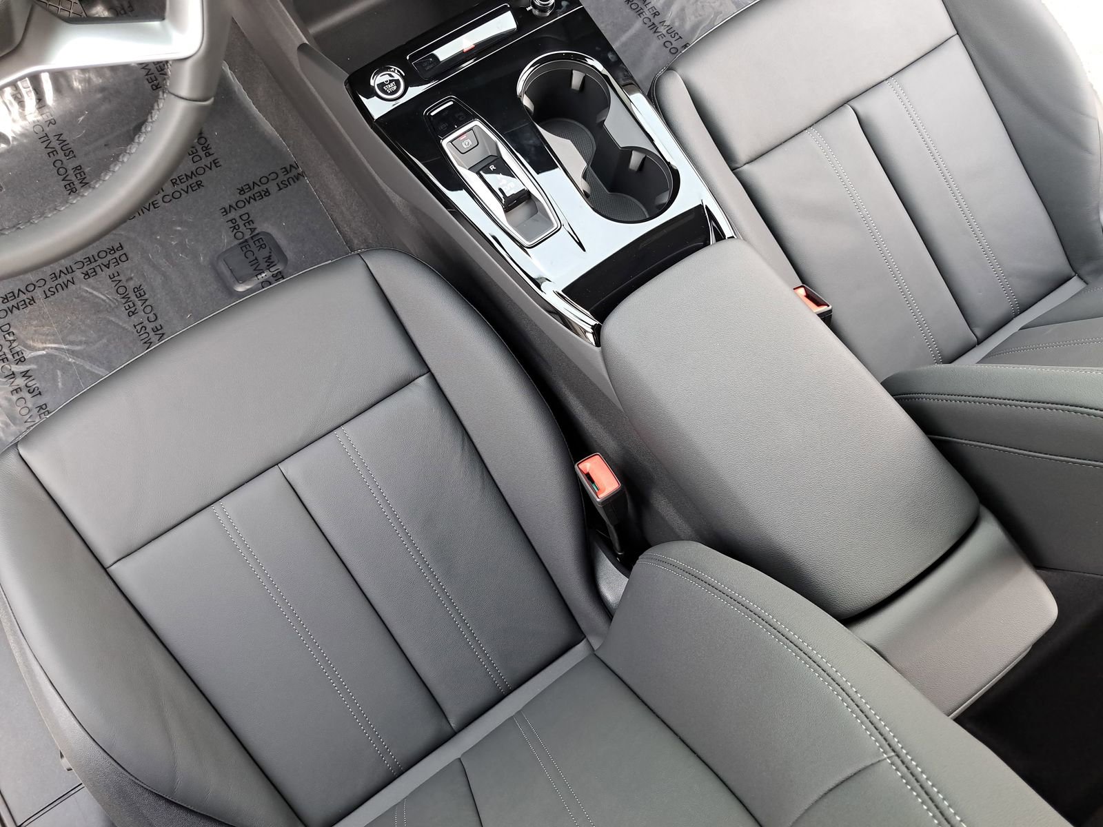 New 2025 Audi Q6 e-tron Premium image 26