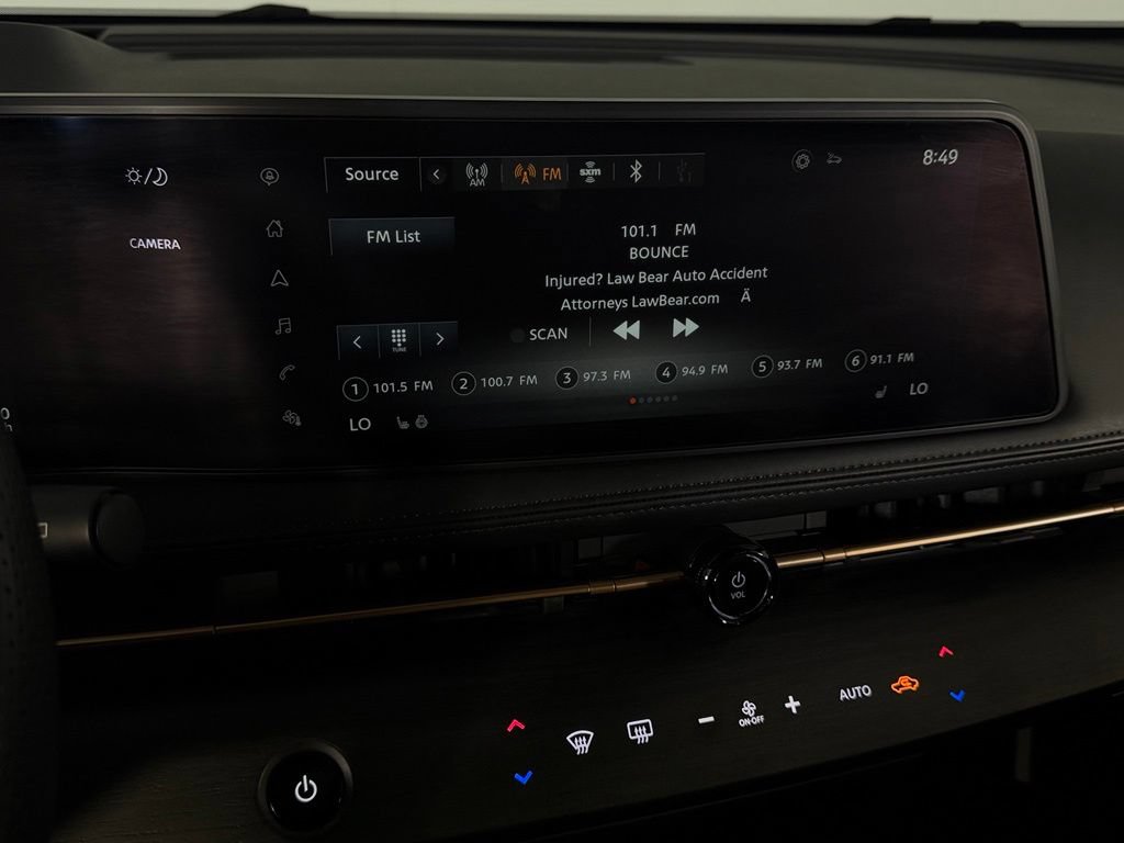 Used 2025 Nissan Ariya FWD image 18