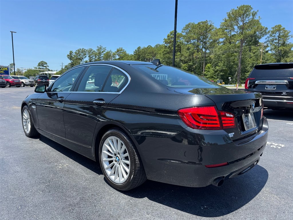 Used 2011 BMW 535i xDrive Sedan AWD/4WD image 6