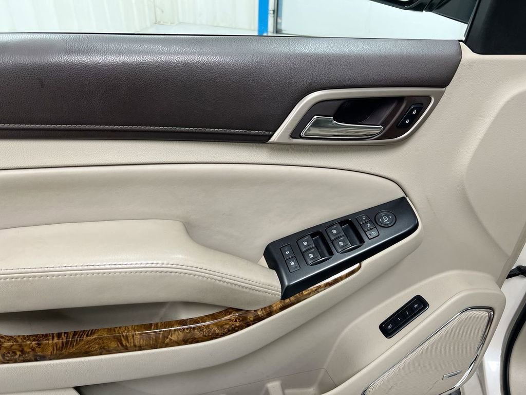 Used 2015 GMC Yukon XL Denali w/ Open Road Package AWD/4WD image 22