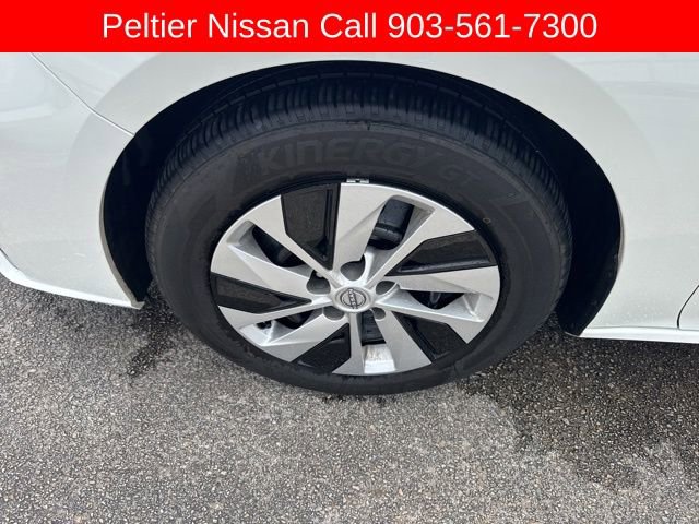 Used 2025 Nissan Altima 2.5 S FWD image 9