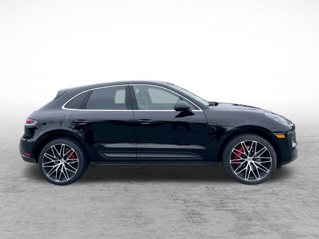 Used 2023 Porsche Macan S w/ Premium Package Plus image 4
