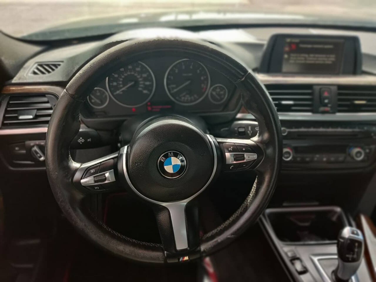 Used 2014 BMW 320i Sedan RWD image 13