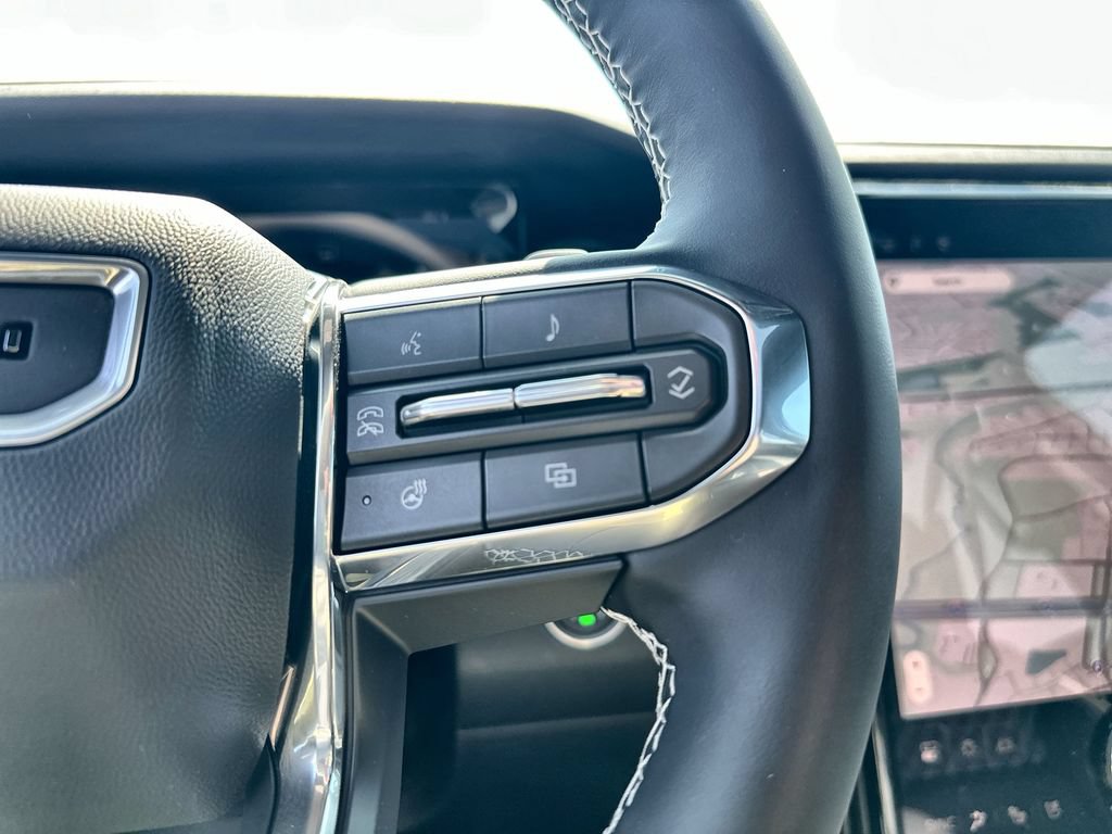 New 2026 GMC Acadia Denali w/ Super Cruise Package FWD image 32