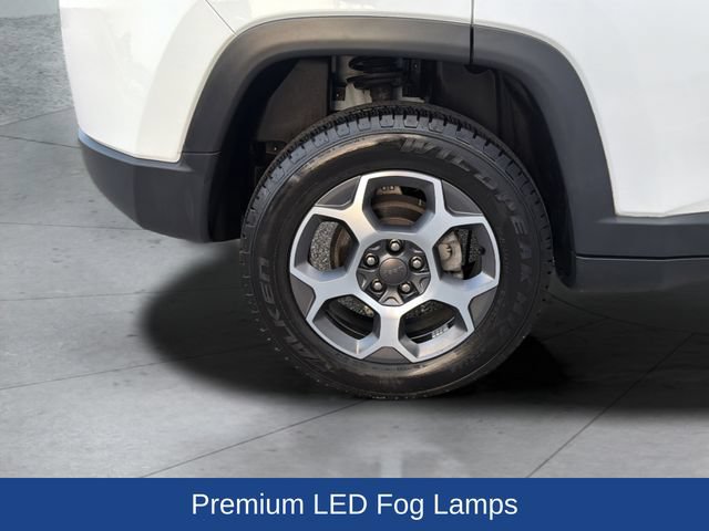 Used 2022 Jeep Compass Trailhawk w/ Trailhawk Elite Group AWD/4WD image 31
