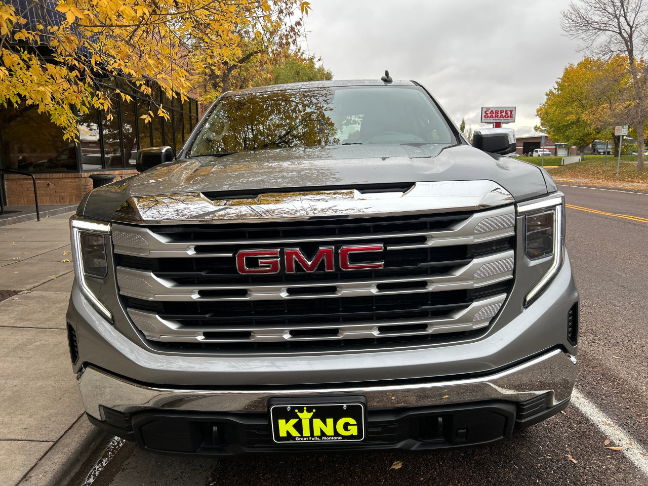 Used 2023 GMC Sierra 1500 SLE w/ X31 Off-Road Package image 3