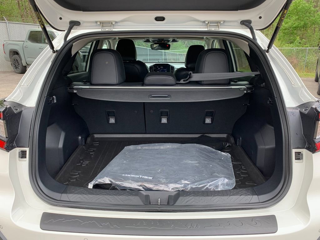 Used 2024 Subaru Crosstrek 2.5i Limited w/ Crosstrek Mirror Package AWD/4WD image 18